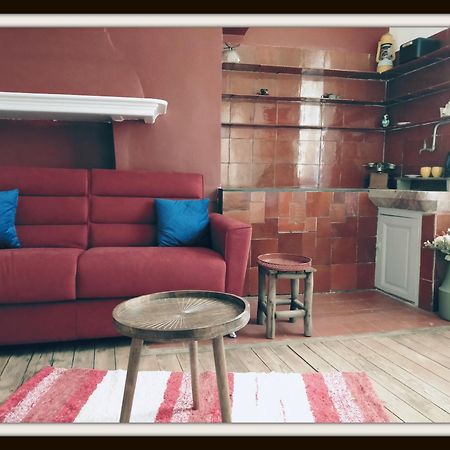 La Belle D'Ame - Guest House Prades  Bagian luar foto