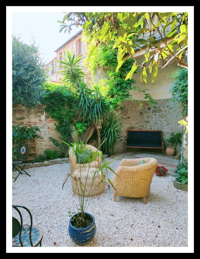 La Belle D'Ame - Guest House Prades  Bagian luar foto