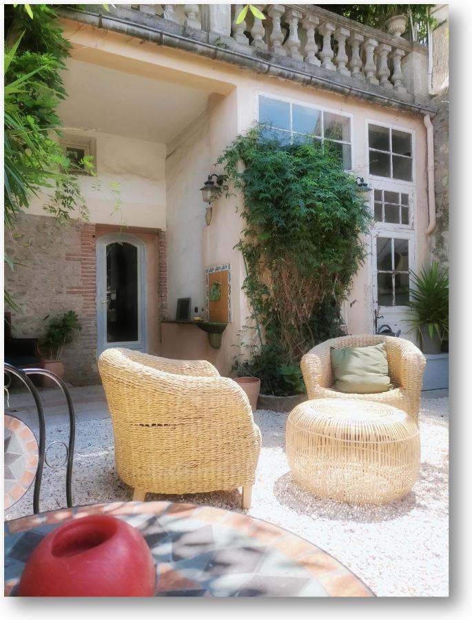 La Belle D'Ame - Guest House Prades  Bagian luar foto