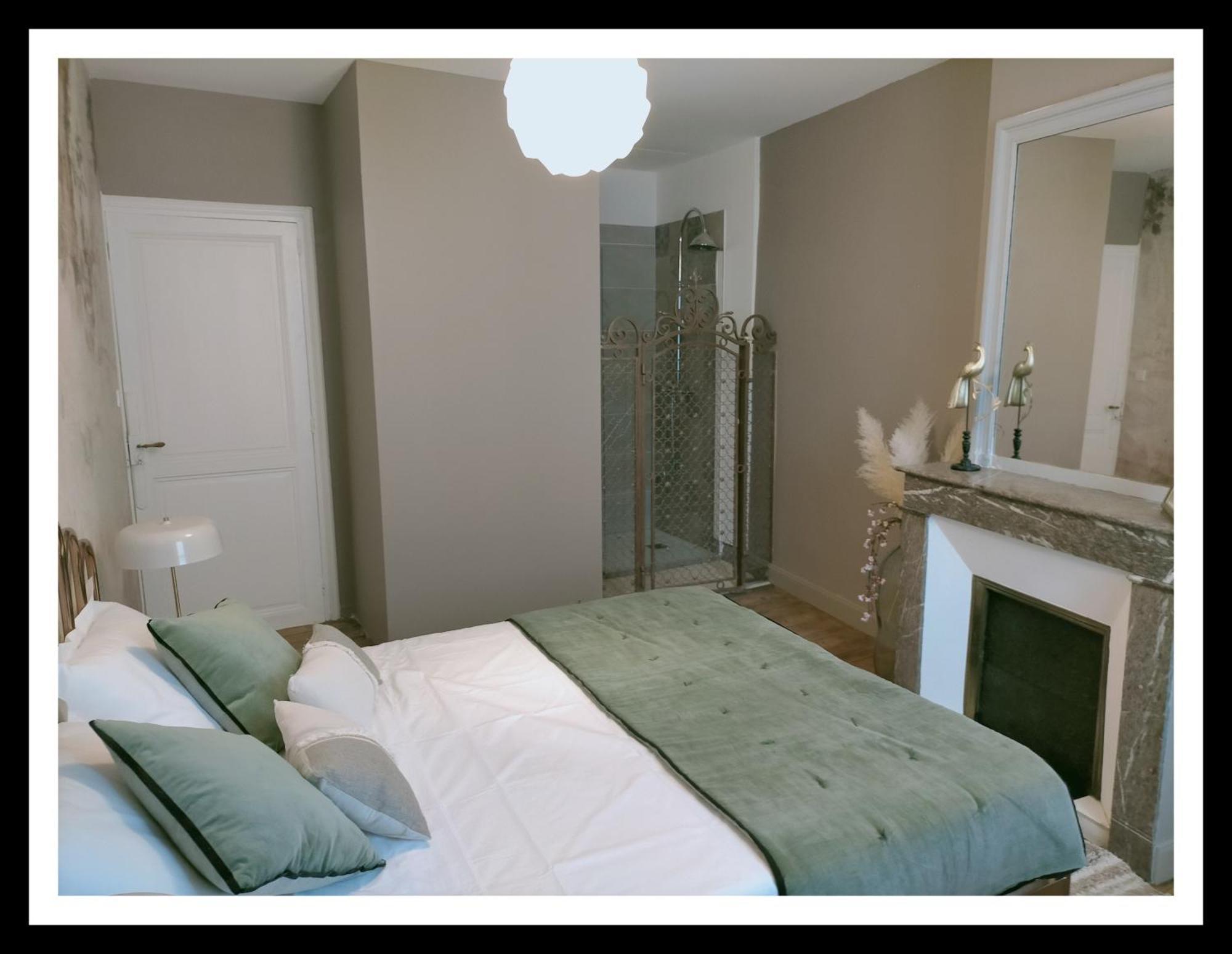 La Belle D'Ame - Guest House Prades  Ruang foto