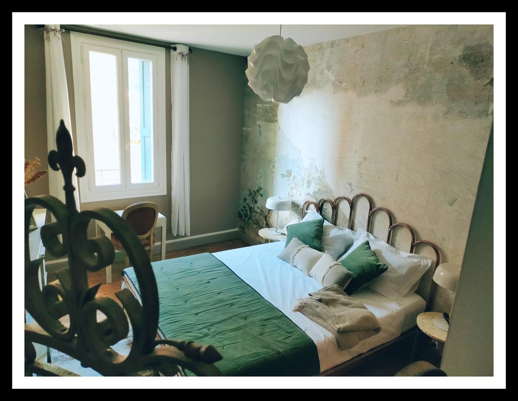 La Belle D'Ame - Guest House Prades  Ruang foto